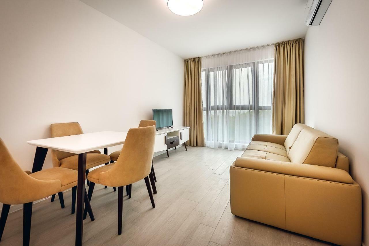 Adria Lux Apartmens 2 スヴェティ・ステファン エクステリア 写真